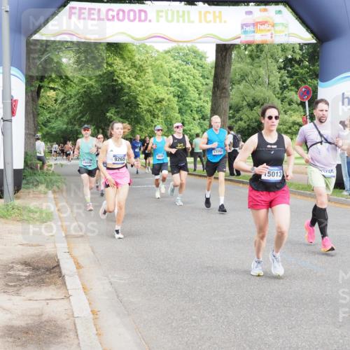 29.06.2025 - hella hamburg halbmarathon MichiJ http://msf.ph/oto/8243189 29.06.2025 10:27:56 Zwischen KM18-KM19 1343, 1803, 2563, 3282, 3547, 6686, 7622, 9265, 11619, 12091, 14204, 14311, 15013, 15094, 15744, 15866, 16820, 17215, 17360, 17792, 18547, 18734 meine-sportfotos.de