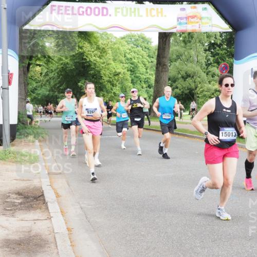 29.06.2025 - hella hamburg halbmarathon MichiJ http://msf.ph/oto/8243248 29.06.2025 10:27:56 Zwischen KM18-KM19 1343, 1803, 2563, 3282, 3547, 6686, 7622, 9265, 11619, 12091, 14204, 14311, 15013, 15094, 15744, 15866, 16820, 17215, 17360, 17792, 18547, 18734 meine-sportfotos.de