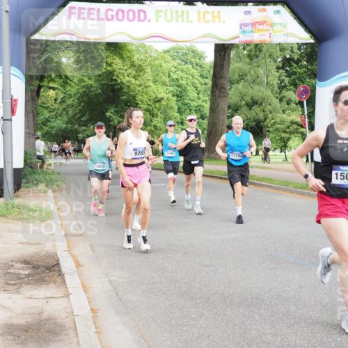 29.06.2025 - hella hamburg halbmarathon MichiJ http://msf.ph/oto/8243305 29.06.2025 10:27:56 Zwischen KM18-KM19 1343, 1803, 2563, 3282, 3547, 6686, 7622, 9265, 11619, 12091, 14204, 14311, 15013, 15094, 15744, 15866, 16820, 17215, 17360, 17792, 18547, 18734 meine-sportfotos.de