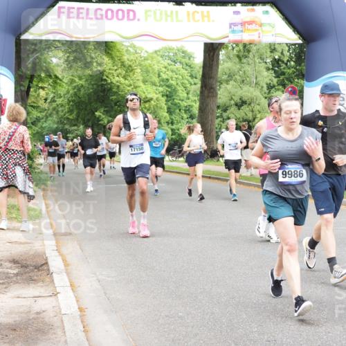 29.06.2025 - hella hamburg halbmarathon MichiJ http://msf.ph/oto/8243449 29.06.2025 10:50:44 Zwischen KM18-KM19 4389, 5511, 6966, 8423, 9986, 12286, 16995, 17140, 17142, 17150, 17533, 17685, 17686, 18382, 18530 meine-sportfotos.de