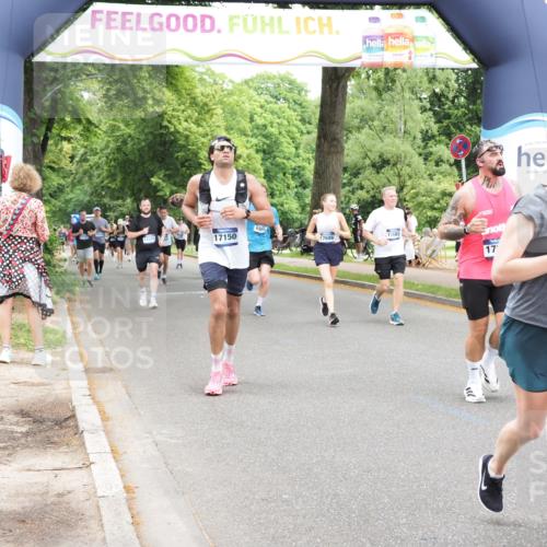 29.06.2025 - hella hamburg halbmarathon MichiJ http://msf.ph/oto/8243529 29.06.2025 10:50:44 Zwischen KM18-KM19 4389, 5511, 6966, 8423, 9986, 12286, 16995, 17140, 17142, 17150, 17533, 17685, 17686, 18382, 18530 meine-sportfotos.de