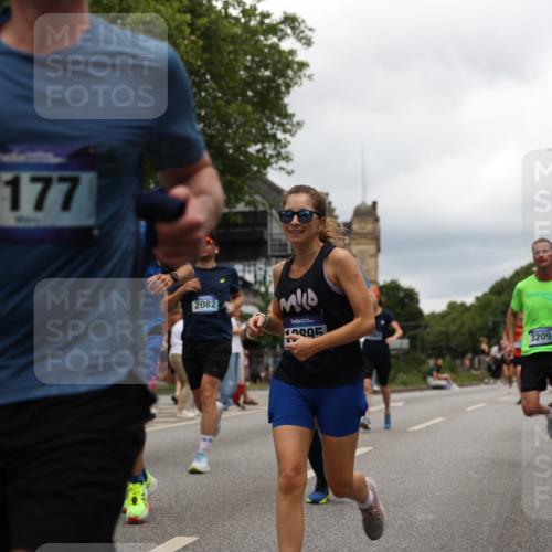 29.06.2025 - hella hamburg halbmarathon Yannick Fuchs http://msf.ph/oto/8243602 29.06.2025 10:47:32 20KM 1030, 1061, 1151, 1499, 1706, 1727, 1783, 2070, 2074, 2082, 2099, 2354, 3059, 3208, 3209, 3819, 4635, 4770, 5638, 5866, 6481, 6511, 6512, 6628, 6629, 6762, 6877, 6942, 7177, 7274, 7864, 7918, 8335, 8390, 8447, 9142, 9537, 10549, 10891, 10895, 11992, 12379, 12413, 12490, 12632, 12875, 12909, 13032, 13289, 13865, 13997, 14323, 15061, 15126, 15179, 15441, 15497, 15502, 15838, 15946, 16477, 16538, 16986, 17348, 18134, 18143, 18418, 18487, 18590 meine-sportfotos.de