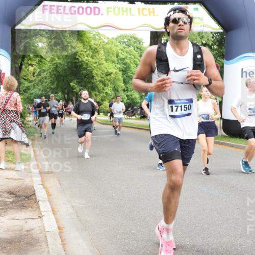 29.06.2025 - hella hamburg halbmarathon MichiJ http://msf.ph/oto/8243768 29.06.2025 10:50:46 Zwischen KM18-KM19 4389, 5511, 6966, 9986, 17140, 17142, 17150, 17533, 17685, 17686, 18382 meine-sportfotos.de