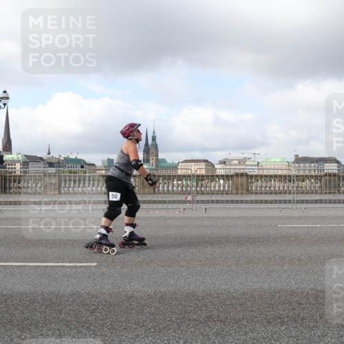29.06.2025 - hella hamburg halbmarathon Lena Gebhardt http://msf.ph/oto/8244112 29.06.2025 09:02:29 Lombardsbrücke  meine-sportfotos.de