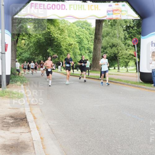 29.06.2025 - hella hamburg halbmarathon MichiJ http://msf.ph/oto/8244129 29.06.2025 10:28:05 Zwischen KM18-KM19 6687, 11806, 14359, 14699, 17916, 18149, 18285 meine-sportfotos.de