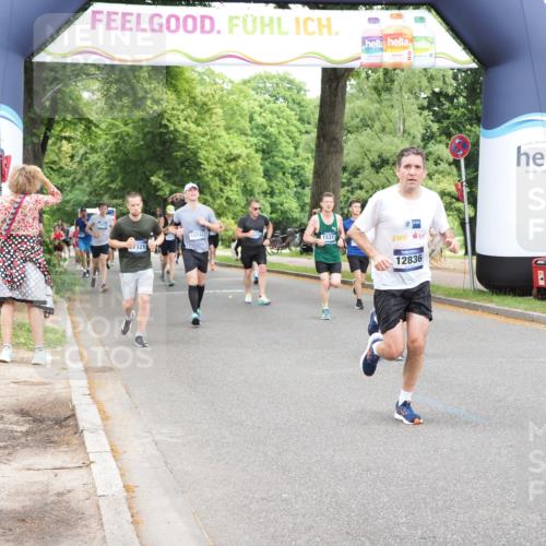 29.06.2025 - hella hamburg halbmarathon MichiJ http://msf.ph/oto/8244199 29.06.2025 10:50:50 Zwischen KM18-KM19 1531, 4945, 6966, 9986, 10742, 12836, 14225, 16770, 17150, 17321, 17533, 17685, 17686, 17818 meine-sportfotos.de