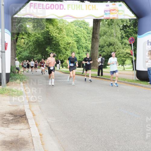 29.06.2025 - hella hamburg halbmarathon MichiJ http://msf.ph/oto/8244232 29.06.2025 10:28:06 Zwischen KM18-KM19 6687, 11806, 13190, 14359, 14699, 15336, 15556, 17916, 18149 meine-sportfotos.de