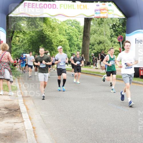 29.06.2025 - hella hamburg halbmarathon MichiJ http://msf.ph/oto/8244280 29.06.2025 10:50:51 Zwischen KM18-KM19 1531, 4945, 6966, 10742, 12836, 14225, 16770, 17150, 17321, 17533, 17685, 17686, 17818 meine-sportfotos.de