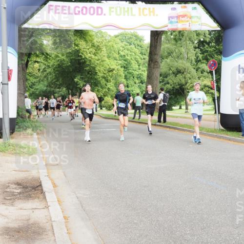 29.06.2025 - hella hamburg halbmarathon MichiJ http://msf.ph/oto/8244301 29.06.2025 10:28:06 Zwischen KM18-KM19 6687, 11806, 13190, 14359, 14699, 15336, 15556, 17916, 18149 meine-sportfotos.de