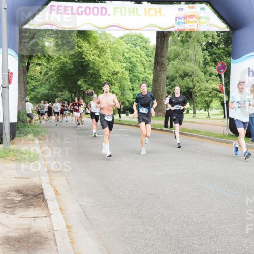 29.06.2025 - hella hamburg halbmarathon MichiJ http://msf.ph/oto/8244427 29.06.2025 10:28:07 Zwischen KM18-KM19 6687, 11806, 13190, 14359, 14699, 15336, 15556, 17916, 18149 meine-sportfotos.de