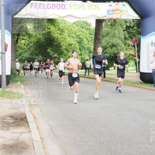 29.06.2025 - hella hamburg halbmarathon MichiJ http://msf.ph/oto/8244516 29.06.2025 10:28:07 Zwischen KM18-KM19 6687, 11806, 13190, 14359, 14699, 15336, 15556, 17916, 18149 meine-sportfotos.de