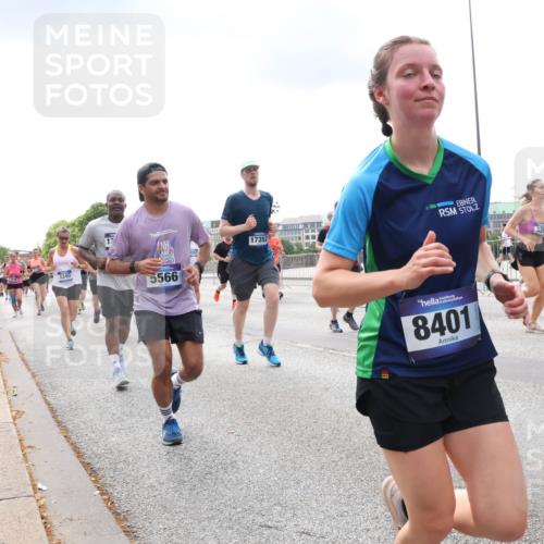 29.06.2025 - hella hamburg halbmarathon Lena Gebhardt http://msf.ph/oto/8244808 29.06.2025 10:33:57 Lombardsbrücke 1189, 1275, 1417, 1705, 1787, 1896, 2265, 2342, 2482, 2496, 2526, 2776, 2933, 3170, 3264, 3340, 3345, 3560, 3829, 3848, 4361, 4433, 4449, 4479, 4696, 4807, 4942, 5075, 5096, 5141, 5557, 5561, 5566, 5569, 5584, 5691, 5821, 5822, 5887, 6109, 6364, 6515, 6516, 6854, 6956, 6999, 7027, 7324, 7329, 7565, 7653, 8021, 8157, 8202, 8277, 8282, 8375, 8377, 8383, 8401, 8891, 9094, 9234, 9258, 9438, 9799, 9875, 9995, 10007, 10071, 10360, 10561, 11811 meine-sportfotos.de
