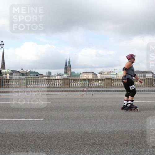 29.06.2025 - hella hamburg halbmarathon Lena Gebhardt http://msf.ph/oto/8244969 29.06.2025 09:02:29 Lombardsbrücke  meine-sportfotos.de
