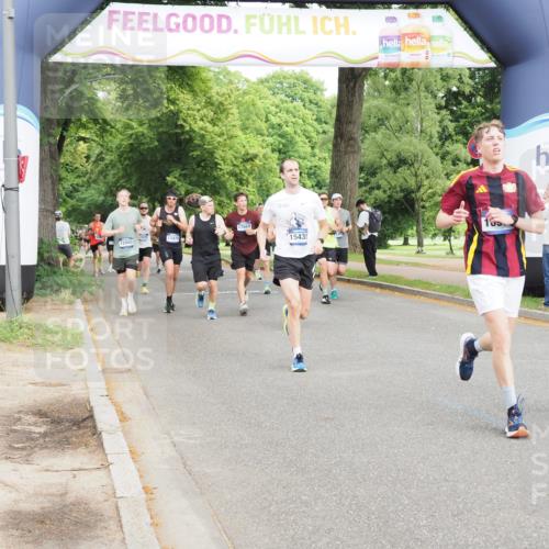 29.06.2025 - hella hamburg halbmarathon MichiJ http://msf.ph/oto/8245318 29.06.2025 10:28:14 Zwischen KM18-KM19 2546, 10900, 11305, 12772, 12865, 13190, 15336, 15435, 15556, 16656 meine-sportfotos.de