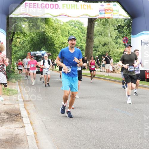29.06.2025 - hella hamburg halbmarathon MichiJ http://msf.ph/oto/8245323 29.06.2025 10:50:58 Zwischen KM18-KM19 1212, 1733, 1851, 2463, 4985, 5653, 7333, 9681, 11556, 11657, 12781, 12843, 13932, 16753, 16770, 17112, 17818 meine-sportfotos.de