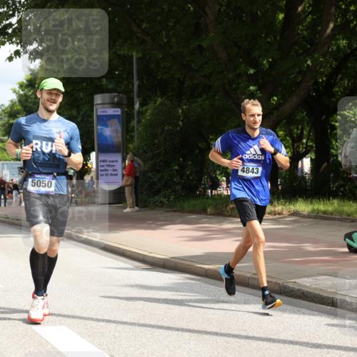 29.06.2025 - hella hamburg halbmarathon Yannick Fuchs http://msf.ph/oto/8245432 29.06.2025 10:35:08 20KM 1882, 1912, 2324, 2714, 2949, 3332, 4843, 4889, 5007, 5014, 5050, 5745, 5803, 5916, 6080, 7080, 7284, 8074, 8370, 8465, 8629, 8966, 9979, 10369, 10900, 10934, 10968, 11731, 11767, 11959, 12088, 12365, 12540, 12704, 12865, 13029, 13158, 13667, 14092, 14820, 14924, 15424, 15493, 15542, 15689, 16249, 17214, 17620, 17724, 18173, 18192, 18614 meine-sportfotos.de
