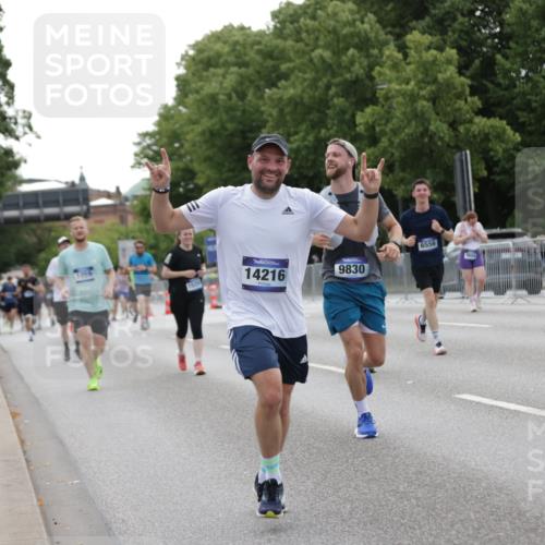 29.06.2025 - hella hamburg halbmarathon Jannik Wohlers http://msf.ph/oto/8245520 29.06.2025 10:30:20 Lombardsbrücke 1059, 1472, 1647, 2268, 2505, 2569, 2754, 2755, 3131, 3281, 4198, 6344, 6556, 7071, 7120, 9830, 11984, 12460, 12461, 14216, 14803, 15299, 15757, 16791, 18362, 18795, 18860 meine-sportfotos.de