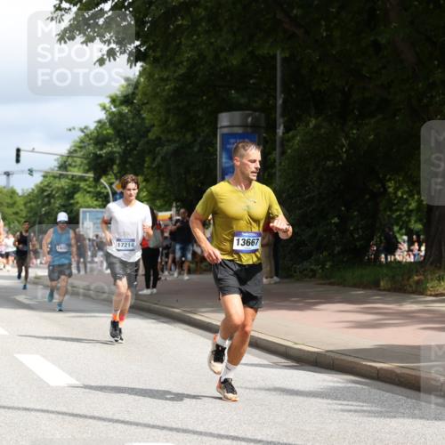 29.06.2025 - hella hamburg halbmarathon Yannick Fuchs http://msf.ph/oto/8245774 29.06.2025 10:35:11 20KM 1677, 1882, 1912, 2324, 2568, 2714, 2949, 3332, 4843, 4889, 5007, 5014, 5050, 5745, 5916, 6080, 6429, 7080, 7284, 8074, 8370, 8465, 8629, 8966, 9979, 10369, 10934, 10968, 10978, 11767, 11959, 12365, 12540, 12704, 13029, 13158, 13667, 14092, 14820, 14924, 15164, 15424, 15493, 15542, 15689, 16201, 16249, 16347, 16599, 17214, 17620, 17724, 18173, 18192, 18399, 18614 meine-sportfotos.de