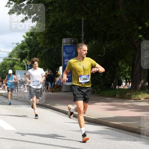 29.06.2025 - hella hamburg halbmarathon Yannick Fuchs http://msf.ph/oto/8245921 29.06.2025 10:35:11 20KM 1677, 1882, 1912, 2324, 2568, 2714, 2949, 3332, 4843, 4889, 5007, 5014, 5050, 5745, 5916, 6080, 6429, 7080, 7284, 8074, 8370, 8465, 8629, 8966, 9979, 10369, 10934, 10968, 10978, 11767, 11959, 12365, 12540, 12704, 13029, 13158, 13667, 14092, 14820, 14924, 15164, 15424, 15493, 15542, 15689, 16201, 16249, 16347, 16599, 17214, 17620, 17724, 18173, 18192, 18399, 18614 meine-sportfotos.de