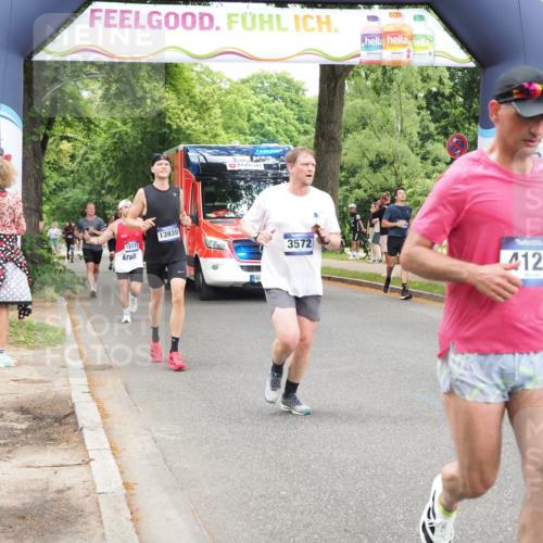 29.06.2025 - hella hamburg halbmarathon MichiJ http://msf.ph/oto/8245937 29.06.2025 10:51:03 Zwischen KM18-KM19 1733, 1851, 2463, 3572, 4120, 4985, 5653, 7333, 9681, 10824, 11657, 12781, 12843, 13932, 13939, 16395, 16753, 17112, 17730, 19241 meine-sportfotos.de