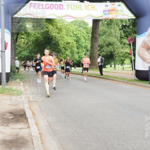 29.06.2025 - hella hamburg halbmarathon MichiJ http://msf.ph/oto/8246049 29.06.2025 10:28:20 Zwischen KM18-KM19 2044, 2546, 7109, 8925, 12088, 12335, 12772, 12865, 13479, 15435, 17425, 17668, 18154, 18803 meine-sportfotos.de