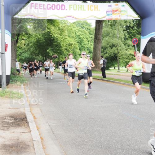 29.06.2025 - hella hamburg halbmarathon MichiJ http://msf.ph/oto/8246379 29.06.2025 10:28:25 Zwischen KM18-KM19 2044, 4398, 4766, 7109, 8925, 9116, 9294, 10369, 12088, 17425, 18154, 18803 meine-sportfotos.de