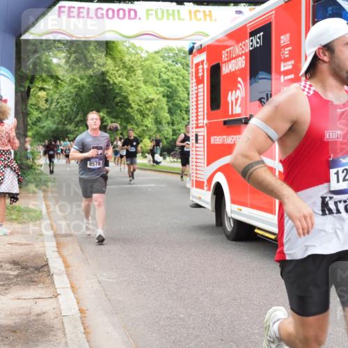 29.06.2025 - hella hamburg halbmarathon MichiJ http://msf.ph/oto/8246500 29.06.2025 10:51:07 Zwischen KM18-KM19 2698, 3572, 4120, 8578, 10824, 12177, 13939, 16395, 16639, 17730, 19241 meine-sportfotos.de