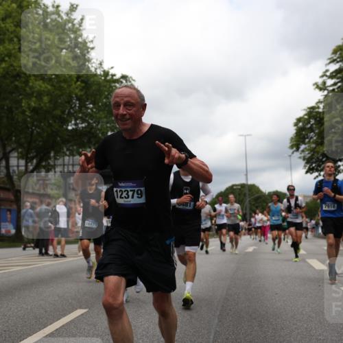 29.06.2025 - hella hamburg halbmarathon Yannick Fuchs http://msf.ph/oto/8246506 29.06.2025 10:47:44 20KM 1030, 1151, 1267, 1502, 1727, 1870, 2058, 2070, 2354, 2518, 2630, 3096, 3819, 5020, 5259, 5638, 5866, 6294, 6481, 6511, 6512, 6629, 6762, 6877, 6942, 7274, 7395, 7918, 8285, 8335, 8447, 9142, 9791, 9922, 10891, 11068, 11844, 12321, 12379, 12607, 12632, 12909, 13032, 13033, 13397, 13794, 13865, 13912, 13997, 14702, 15146, 15441, 15502, 15838, 15856, 15946, 16477, 16780, 17348, 17482, 18134, 18143, 18418, 18487, 18514, 18612 meine-sportfotos.de
