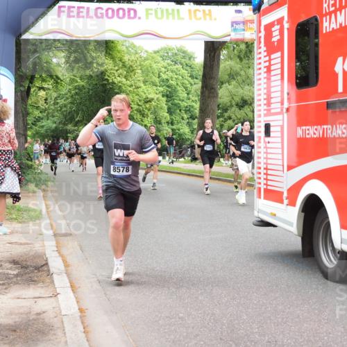 29.06.2025 - hella hamburg halbmarathon MichiJ http://msf.ph/oto/8246594 29.06.2025 10:51:08 Zwischen KM18-KM19 2698, 3572, 4120, 8578, 12177, 13939, 16395, 16639, 17730, 18520 meine-sportfotos.de