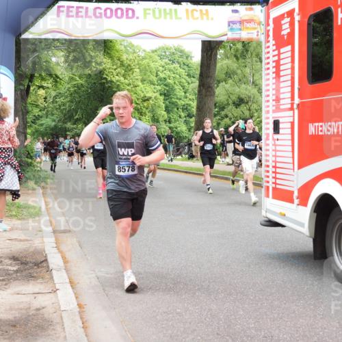 29.06.2025 - hella hamburg halbmarathon MichiJ http://msf.ph/oto/8246605 29.06.2025 10:51:08 Zwischen KM18-KM19 2698, 3572, 4120, 8578, 12177, 13939, 16395, 16639, 17730, 18520 meine-sportfotos.de