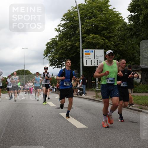 29.06.2025 - hella hamburg halbmarathon Yannick Fuchs http://msf.ph/oto/8246676 29.06.2025 10:47:44 20KM 1030, 1151, 1267, 1502, 1727, 1870, 2058, 2070, 2354, 2518, 2630, 3096, 3819, 5020, 5259, 5638, 5866, 6294, 6481, 6511, 6512, 6629, 6762, 6877, 6942, 7274, 7395, 7918, 8285, 8335, 8447, 9142, 9791, 9922, 10891, 11068, 11844, 12321, 12379, 12607, 12632, 12909, 13032, 13033, 13397, 13794, 13865, 13912, 13997, 14702, 15146, 15441, 15502, 15838, 15856, 15946, 16477, 16780, 17348, 17482, 18134, 18143, 18418, 18487, 18514, 18612 meine-sportfotos.de