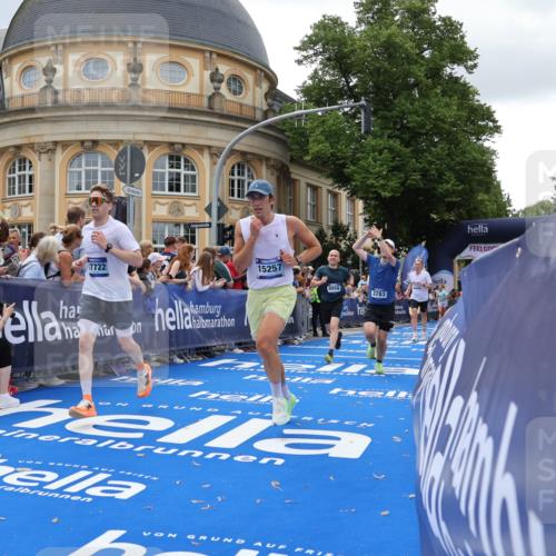29.06.2025 - hella hamburg halbmarathon Strokosch-Dieckow http://msf.ph/oto/8246690 29.06.2025 10:38:55 Ziel 1164, 1803, 2262, 2980, 3136, 3783, 4359, 6682, 8958, 11447, 13137, 13755, 14093, 15257, 15561, 15873, 17722, 18734, 19151 meine-sportfotos.de