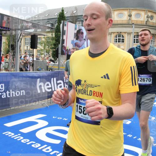 29.06.2025 - hella hamburg halbmarathon Michael Strokosch http://msf.ph/oto/8246870 29.06.2025 10:49:30 Ziel 1342, 1476, 2878, 8437, 8689, 8813, 11339, 11779, 12094, 12670, 13269, 14838, 15784, 15894, 15966, 16891, 18476, 18887, 18960 meine-sportfotos.de