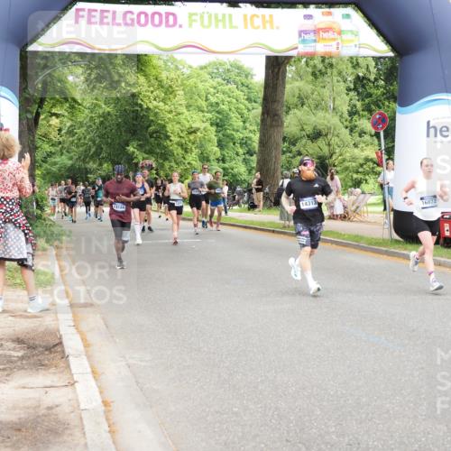 29.06.2025 - hella hamburg halbmarathon MichiJ http://msf.ph/oto/8246966 29.06.2025 10:51:14 Zwischen KM18-KM19 5354, 5365, 8578, 9680, 10694, 13184, 14313, 16639, 16872, 18520 meine-sportfotos.de