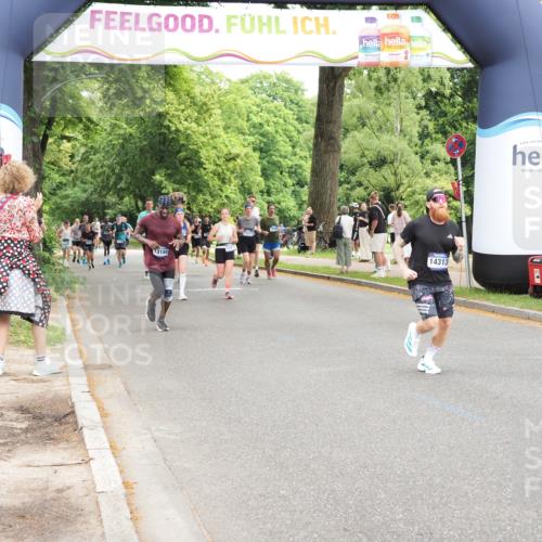 29.06.2025 - hella hamburg halbmarathon MichiJ http://msf.ph/oto/8247008 29.06.2025 10:51:14 Zwischen KM18-KM19 5354, 5365, 8578, 9680, 10694, 13184, 14313, 16639, 16872, 18520 meine-sportfotos.de