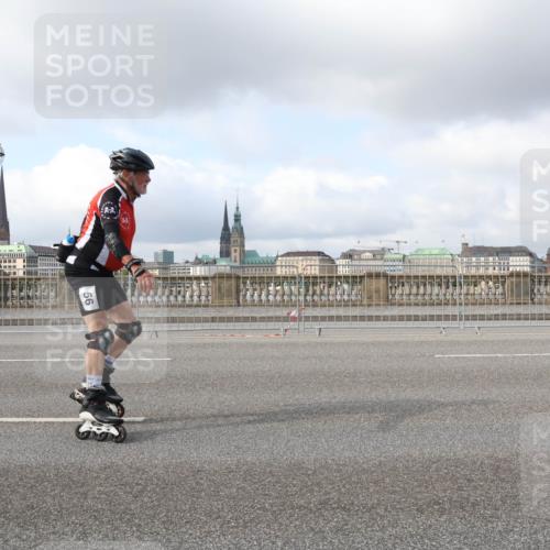 29.06.2025 - hella hamburg halbmarathon Lena Gebhardt http://msf.ph/oto/8247249 29.06.2025 09:02:41 Lombardsbrücke  meine-sportfotos.de