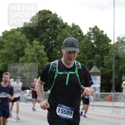 29.06.2025 - hella hamburg halbmarathon Jannik Wohlers http://msf.ph/oto/8247373 29.06.2025 10:30:39 Lombardsbrücke 1773, 2097, 2268, 3131, 4561, 6195, 6620, 6787, 7351, 8757, 9576, 10989, 11981, 11988, 12384, 12627, 14095, 14803, 15466, 15589, 17224, 17463, 17509, 17742, 17966, 19052, 19226 meine-sportfotos.de
