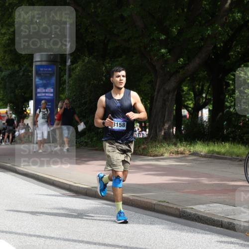 29.06.2025 - hella hamburg halbmarathon Yannick Fuchs http://msf.ph/oto/8247794 29.06.2025 10:35:19 20KM 1677, 1882, 1912, 2568, 2949, 3332, 4634, 4843, 4889, 5007, 5014, 5026, 5410, 5745, 6429, 6683, 7080, 7284, 7378, 8074, 8122, 8629, 8966, 9979, 10369, 10934, 10978, 11767, 11959, 12365, 13158, 13268, 13667, 14092, 14820, 15164, 15493, 15542, 15689, 16201, 16249, 16347, 16599, 17214, 17620, 17724, 17971, 18173, 18192, 18399 meine-sportfotos.de