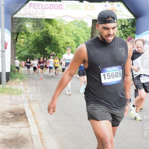 29.06.2025 - hella hamburg halbmarathon MichiJ http://msf.ph/oto/8247815 29.06.2025 10:28:36 Zwischen KM18-KM19 2573, 2972, 3626, 4565, 5709, 5803, 8319, 11714, 12372, 14077, 15421, 15689, 18979 meine-sportfotos.de