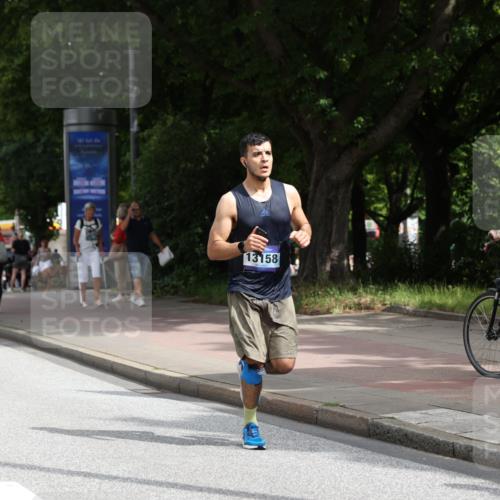 29.06.2025 - hella hamburg halbmarathon Yannick Fuchs http://msf.ph/oto/8247828 29.06.2025 10:35:19 20KM 1677, 1882, 1912, 2568, 2949, 3332, 4634, 4843, 4889, 5007, 5014, 5026, 5410, 5745, 6429, 6683, 7080, 7284, 7378, 8074, 8122, 8629, 8966, 9979, 10369, 10934, 10978, 11767, 11959, 12365, 13158, 13268, 13667, 14092, 14820, 15164, 15493, 15542, 15689, 16201, 16249, 16347, 16599, 17214, 17620, 17724, 17971, 18173, 18192, 18399 meine-sportfotos.de