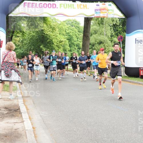 29.06.2025 - hella hamburg halbmarathon MichiJ http://msf.ph/oto/8247841 29.06.2025 10:51:21 Zwischen KM18-KM19 1194, 8561, 10962, 12211, 12212, 12837, 13171, 13184, 13793, 14313, 16095, 16872 meine-sportfotos.de