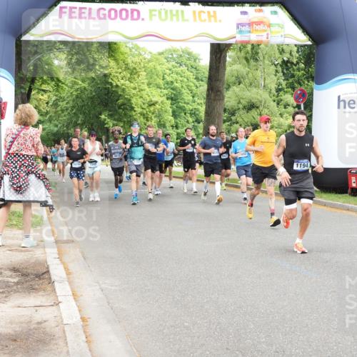 29.06.2025 - hella hamburg halbmarathon MichiJ http://msf.ph/oto/8247851 29.06.2025 10:51:22 Zwischen KM18-KM19 1194, 1702, 4542, 8561, 10962, 12211, 12212, 12837, 13171, 13184, 13793, 16095 meine-sportfotos.de