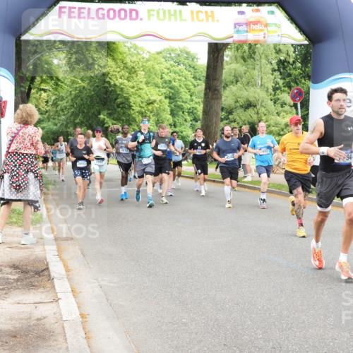 29.06.2025 - hella hamburg halbmarathon MichiJ http://msf.ph/oto/8247889 29.06.2025 10:51:22 Zwischen KM18-KM19 1194, 1702, 4542, 8561, 10962, 12211, 12212, 12837, 13171, 13184, 13793, 16095 meine-sportfotos.de