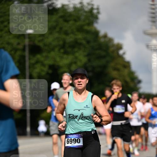 29.06.2025 - hella hamburg halbmarathon Dr. Thomas Lammeyer http://msf.ph/oto/8248170 29.06.2025 09:51:31 Kennedybrücke 1164, 1385, 1562, 1644, 1743, 2296, 2714, 2767, 3959, 4860, 5091, 5315, 6684, 6990, 7884, 8362, 9178, 9944, 10384, 10793, 10900, 10968, 11202, 11227 meine-sportfotos.de