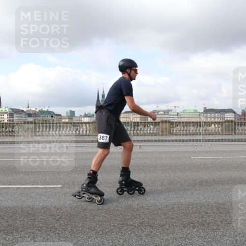 29.06.2025 - hella hamburg halbmarathon Lena Gebhardt http://msf.ph/oto/8248238 29.06.2025 09:02:44 Lombardsbrücke  meine-sportfotos.de