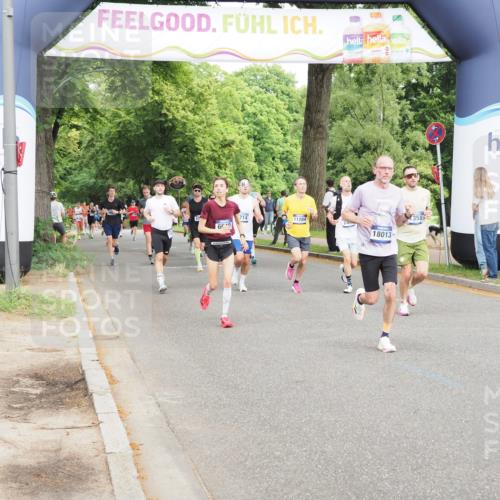 29.06.2025 - hella hamburg halbmarathon MichiJ http://msf.ph/oto/8248318 29.06.2025 10:28:39 Zwischen KM18-KM19 1358, 2573, 2714, 2972, 4565, 5709, 5803, 6649, 8370, 11284, 11714, 14077, 15421, 15689, 18013, 18979 meine-sportfotos.de