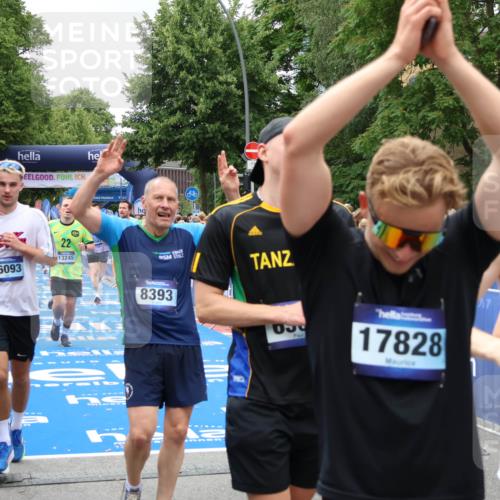 29.06.2025 - hella hamburg halbmarathon Zöllner http://msf.ph/oto/8248337 29.06.2025 10:57:36 Ziel 1239, 2236, 2652, 3435, 4502, 5015, 5134, 5457, 5458, 5728, 8393, 12144, 13245, 14571, 14951, 16093, 17758, 17769 meine-sportfotos.de