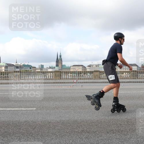 29.06.2025 - hella hamburg halbmarathon Lena Gebhardt http://msf.ph/oto/8248411 29.06.2025 09:02:44 Lombardsbrücke  meine-sportfotos.de