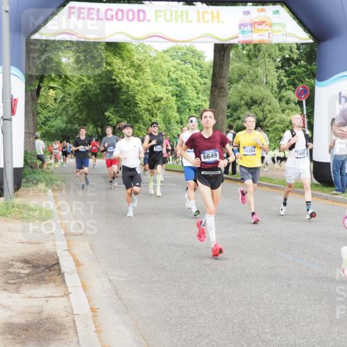 29.06.2025 - hella hamburg halbmarathon MichiJ http://msf.ph/oto/8248437 29.06.2025 10:28:40 Zwischen KM18-KM19 1358, 2573, 2714, 2972, 4565, 4888, 5752, 5803, 6649, 7495, 8370, 11284, 11714, 14077, 15015, 15421, 15689, 18013, 18979 meine-sportfotos.de