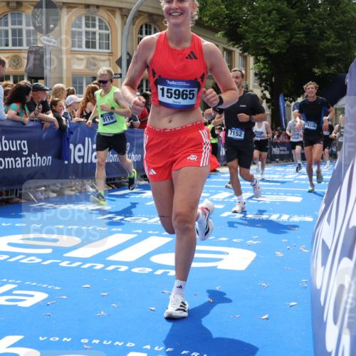 29.06.2025 - hella hamburg halbmarathon Strokosch-Dieckow http://msf.ph/oto/8248470 29.06.2025 10:39:33 Ziel 1343, 1358, 2546, 4398, 4888, 7152, 7154, 9116, 9265, 11284, 11806, 14077, 15094, 15336, 15828, 15965, 16761, 17215, 17360, 17425, 18154, 18285, 18803 meine-sportfotos.de